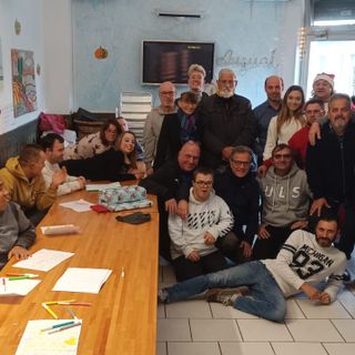 Didobar riprende un Natale speciale. E le Cuffie Colorate “bucano” il video