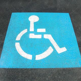 Disability manager, Busto schiera un’équipe. L’assessore Reguzzoni: «Non limitiamoci al “compitino”»