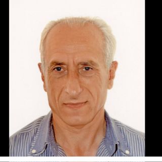 Ciao Elio: hai pedalato oltre 40 anni per i giovani, ora sali con la tua Graziella in cielo