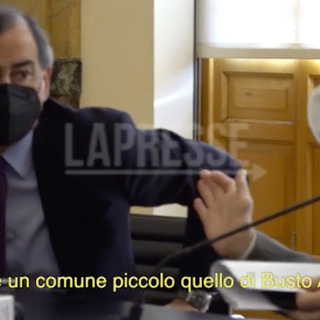 Sala e Fontana in una sequenza del video de La Presse