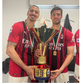 Gabbia con Ibrahimovic (foto dal profilo Instagram del giovane difensore)