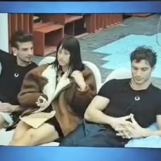 Grande Fratello, Garibaldi saluta Busto (e interroga in geografia)
