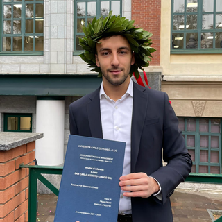 Il tigrotto Ghioldi si laurea in Economia. E ora ti aspettiamo in campo, dottore