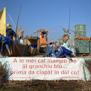 Brucia la Giöbia di Madonna Regina: al rogo il granchio blu