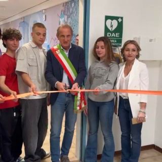 Giornata della Terra, taglio del nastro con il sindaco per la settimana green del liceo Tosi