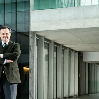 Foto dalla pagina Facebook della Bocconi