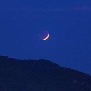 La fotografia dell'eclissi a cura di Andrea Aletti e pubblicata dalla Società Astronomica Schiaparelli