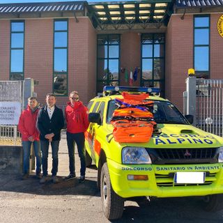 Un prezioso dono per il Soccorso Alpino del Varesotto