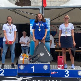 Federica Battaglia sul gradino più alto del podio