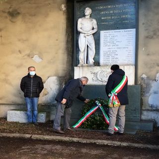 Commemorazione deportati Franco Tosi Legnano. «Combatterono disvalori che oggi sentiamo rinascere nel silenzio di troppi»