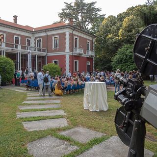 Riprende l'attività all'Icma di Busto. Lezioni online, slitta la ripartenza di laboratori ed esercitazioni