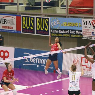Sale il tono del campionato in serie A2 femminile, in entrambe le Pool (foto Luciano Pecchenino)