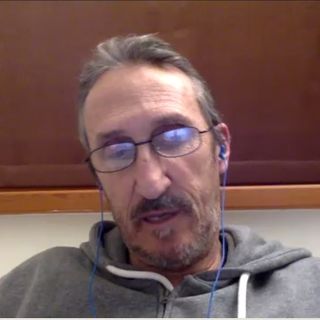 Il dottor Federico Samaden dialoga con le scuole Rezzara di Busto