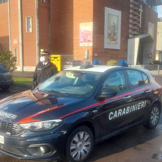 Jerago, anziana gettata a terra e rapinata: due uomini arrestati dai carabinieri