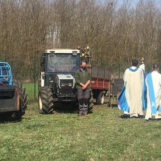 Tanta emozione alla Madonna in Veroncora, per una tradizione ridotta ma non meno intensa