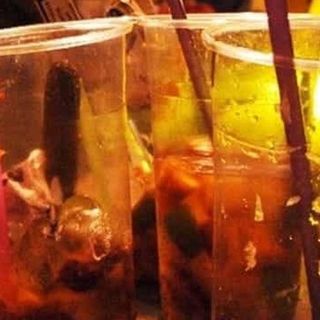 Droga dello stupro a una festa a Induno, la vittima in tribunale: «Mi hanno detto “bevi che ti fa stare bene”»