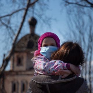 Linea dura anche dopo Pasqua: niente zone gialle fino a maggio. Per i più piccoli riaprono le scuole anche in fascia rossa, ma con test rapido