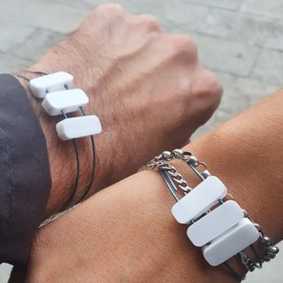 I bracciali in titanio elastico