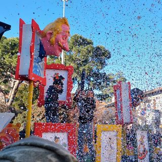 Sport invernali, viaggi nel tempo e Flower Power. In Valle è tutto pronto per il Carnevale