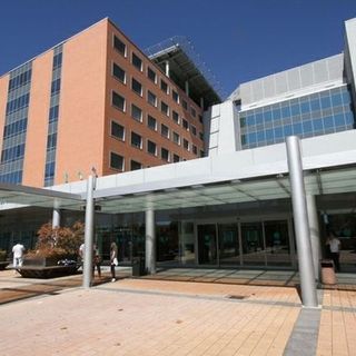 La Dermatologia del Circolo di Varese non si ferma: scoperto il Covid-19 nella pelle