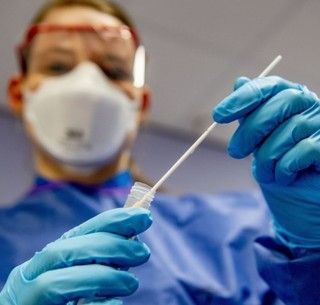 Coronavirus, il punto in provincia: Varese +41, Busto +49, Gallarate +25, Saronno +20, Luino +11