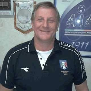 Addio al “pres” Vincenzo De Bernardi, stella polare degli arbitri in città