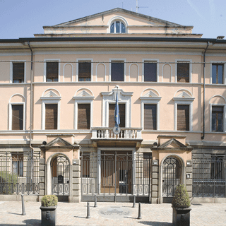 Il municipio di Olgiate