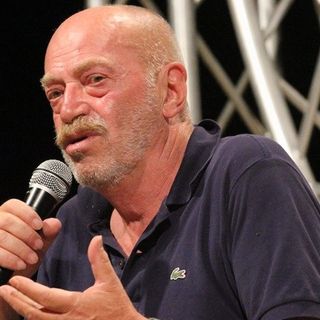 Toni Capuozzo, l’inviato di guerra a Sesto Calende