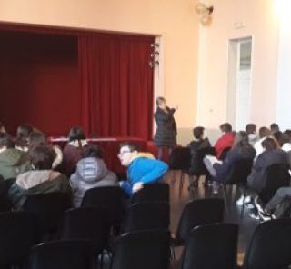 Gli uffici comunali aprono le porte agli studenti