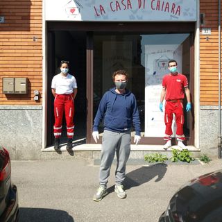 Dalla Casa di Chiara un dolce dono per Pediatria, medici e infermieri
