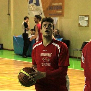 Ciao Nico, vola e schiaccia con gli angeli