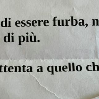 La foto della lettera postata da Elena Carraro su Facebook