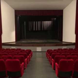 Anche il teatro Lux chiede attenzione a Busto Arsizio