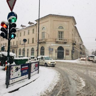 Neve in arrivo per l'Immacolata, il Centro Geofisico conferma: «Attesi 15 centimetri anche in pianura»