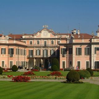 Il Comune di Varese assume: sei posti da ragioniere a tempo pieno