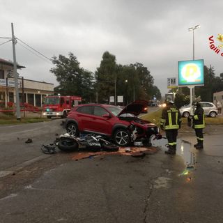 Vergiate, schianto sul Sempione: ragazzo di 27 anni muore in moto