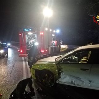 Le immagini dell'incidente avvenuto sulla Sp1 a Buguggiate