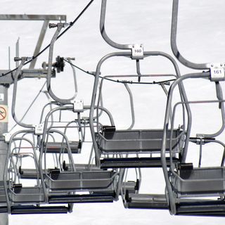 Impianti di sci aperti e poi richiusi. La Regione Lombardia: «Assurdo, Speranza chieda scusa»