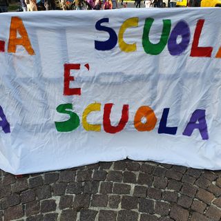Il ministro: «Nessun ripensamento sul ritorno a scuola in presenza»