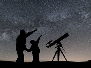 Da stanotte la magia delle "stelle cadenti" di San Lorenzo. Anche in provincia di Varese condizioni ideali per ammirarle Da stanotte la magia delle "stelle cadenti" di San Lorenzo. Anche in provincia di Varese condizioni ideali per ammirarle