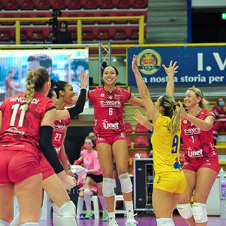 Uyba contro la corazzata Conegliano per guadagnarsi le finali di Coppa Italia