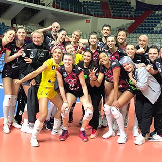 Che gruppo, che squadra! La Uyba è tra le regine d'Europa