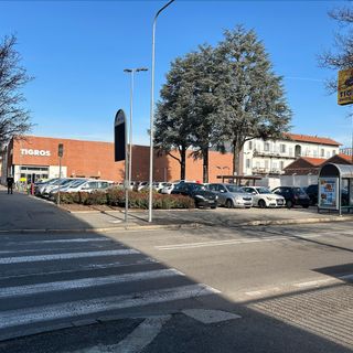 Donna di 75 anni investita in viale Rimembranze