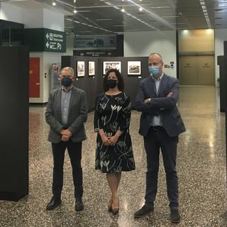 La presentazione della mostra fotografica a Malpensa con Luciano Bolzoni, Manuela Maffioli e Claudio Argentiero (nelle altre foto anche la Soglia Magica)