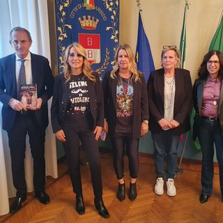 Jo Squillo con Eva Onlus. Insieme contro la violenza sulle donne