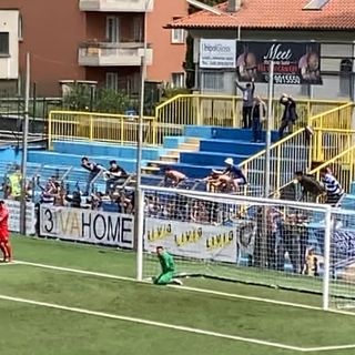 I tifosi bustocchi a Lecco lo scorso anno: lì fu la Pro ad avanzare