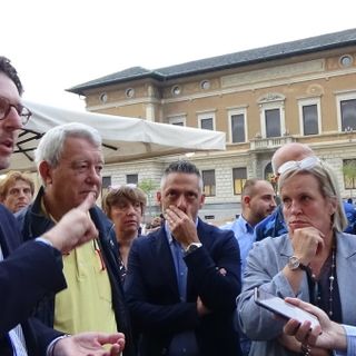 «Giovedì sera in centro invivibili con il disagio giovanile. Dateci più agenti o maggiore autonomia ai Comuni»