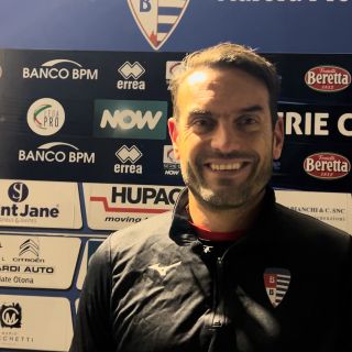 Mister Colombo dopo Pro Patria-Atalanta: «Contenti della vittoria davanti ai tifosi. La strada è giusta, dobbiamo continuare così»