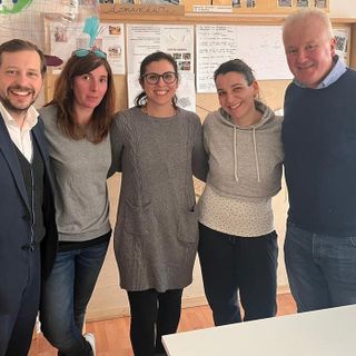 Inarzo, Monti (Lega) in visita alla materna: «Qui si respira aria di comunità attenta alla famiglia»