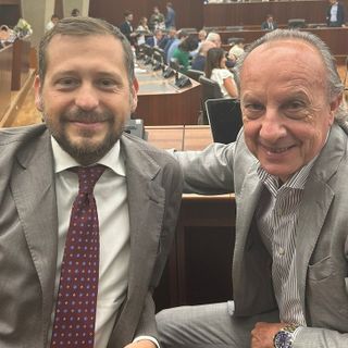 Da sinistra, Monti e Anelli